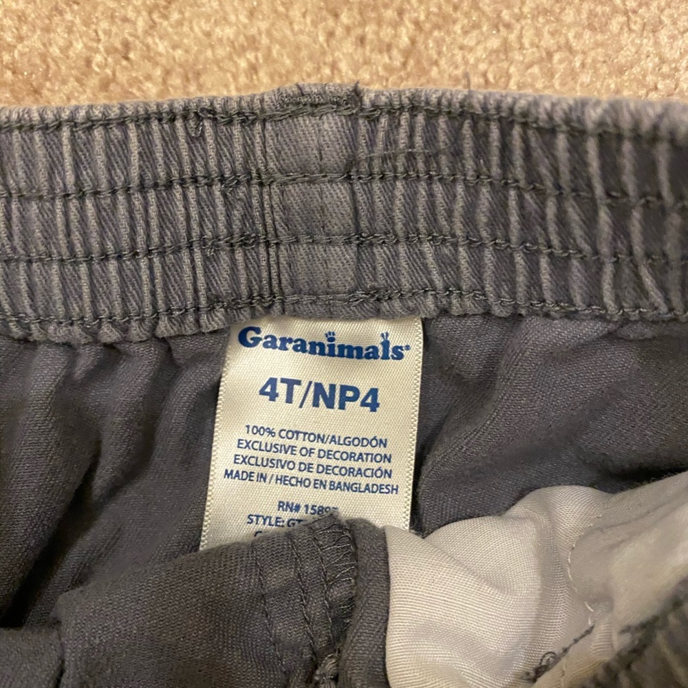 Cargo pants - Picture 2 of 2